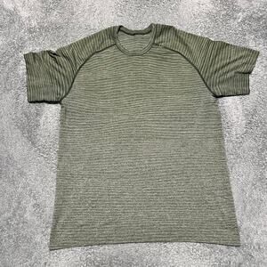 Lululemon Shirt Mens Large Green Striped Metal Vent Tech Short Sleeve Shirt